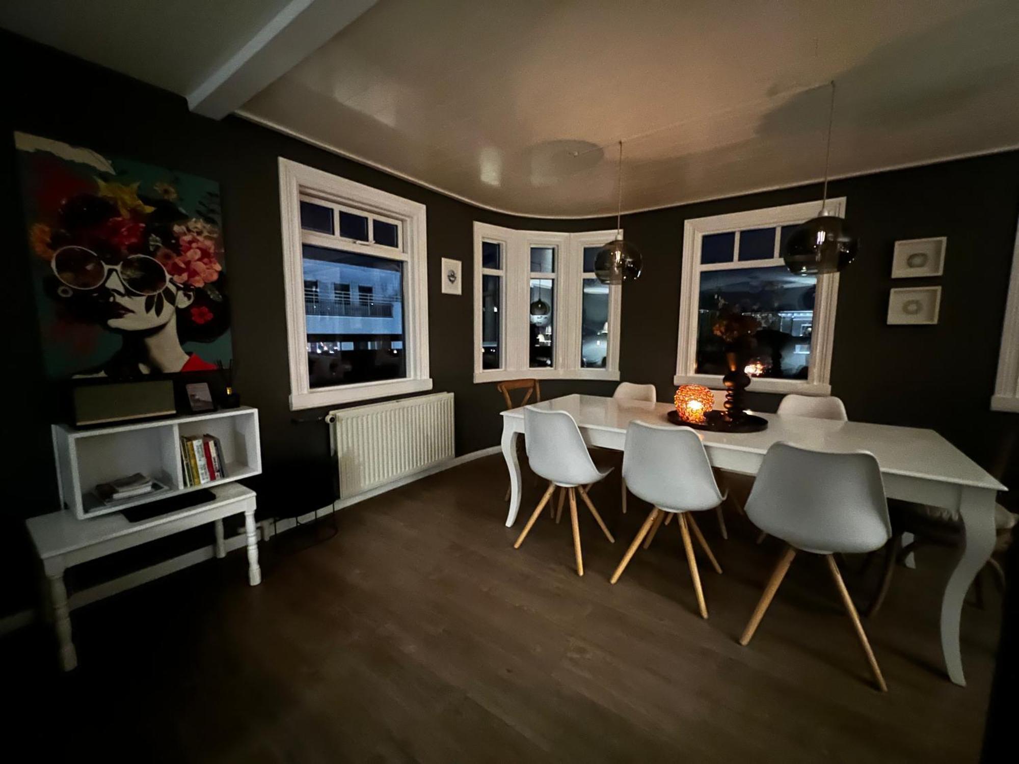 Lovely Penthouse Downtown With 3 Bedrooms Akureyri Exterior photo